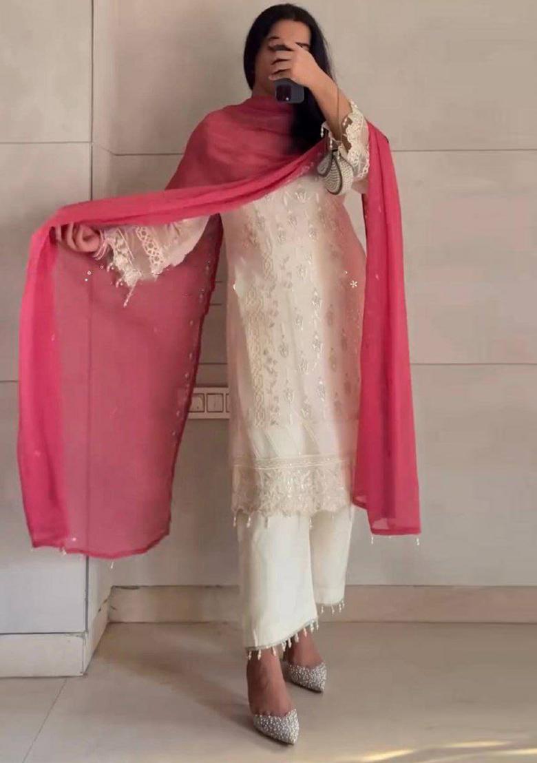 Off White Embroidery Blended Kurta Set - Indya