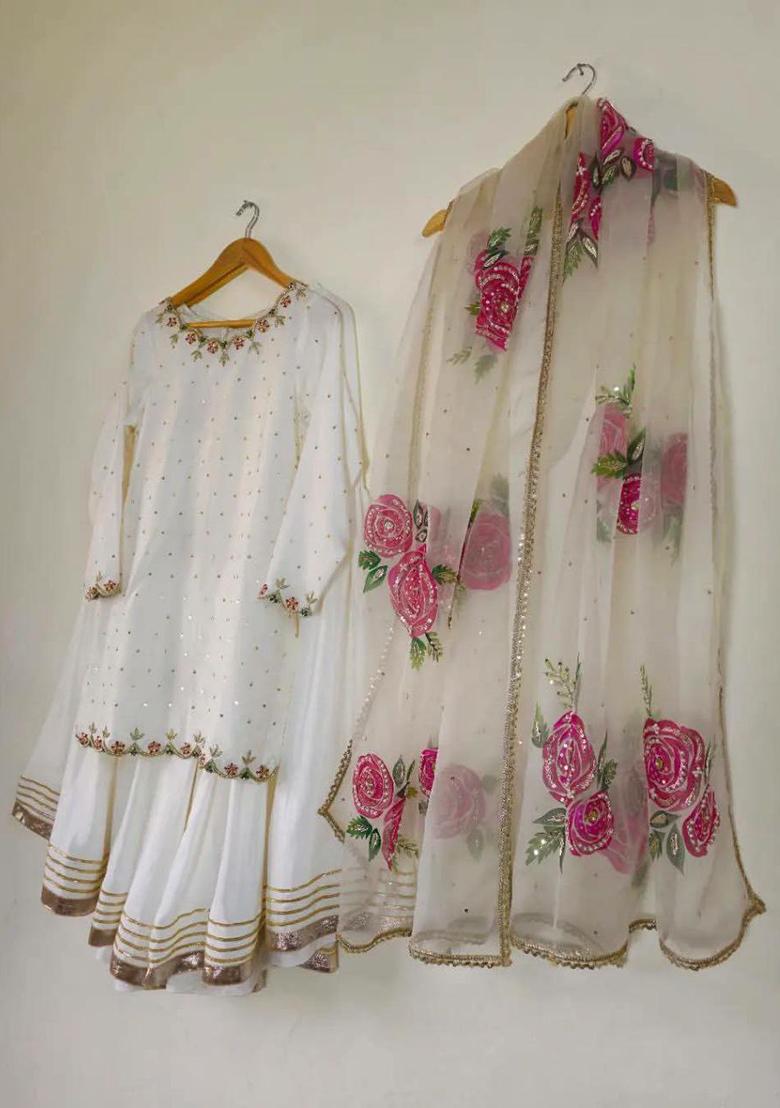 White Embroidery Blended Kurta Set - Indya