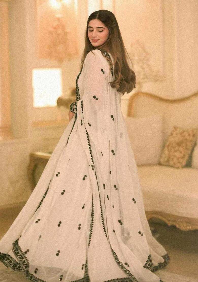 Off White Embroidery Blended Kurta Set - Indya