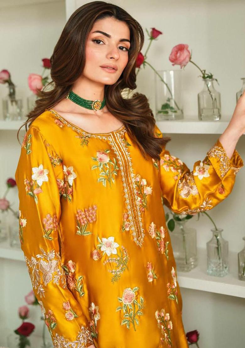 Yellow Embroidery Blended Kurta Set - Indya