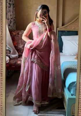 Pink Solid Blended Kurta Set