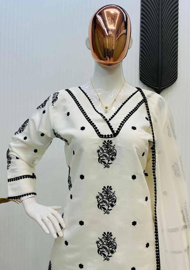 Off White Embroidery Blended Kurta Set - Indya