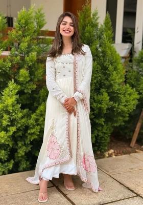 Off White Solid Blended Kurta Set