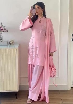 Pink Solid Blended Kurta Set
