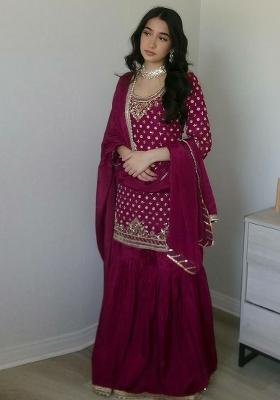 Red Embroidery Blended Kurta Set