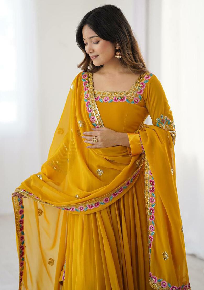 Yellow Embroidery Blended Kurta Set - Indya