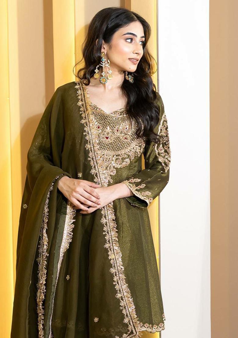 Green Embroidery Blended Kurta Set - Indya