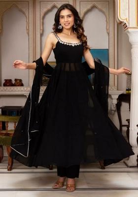 Black Solid Blended Kurta Set