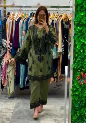 Green Embroidery Blended Kurta Set