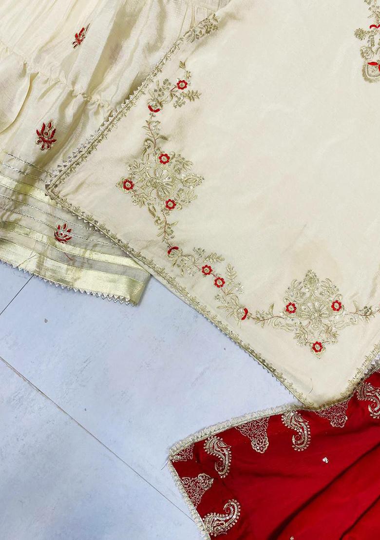 Off White Embroidery Blended Kurta Set - Indya