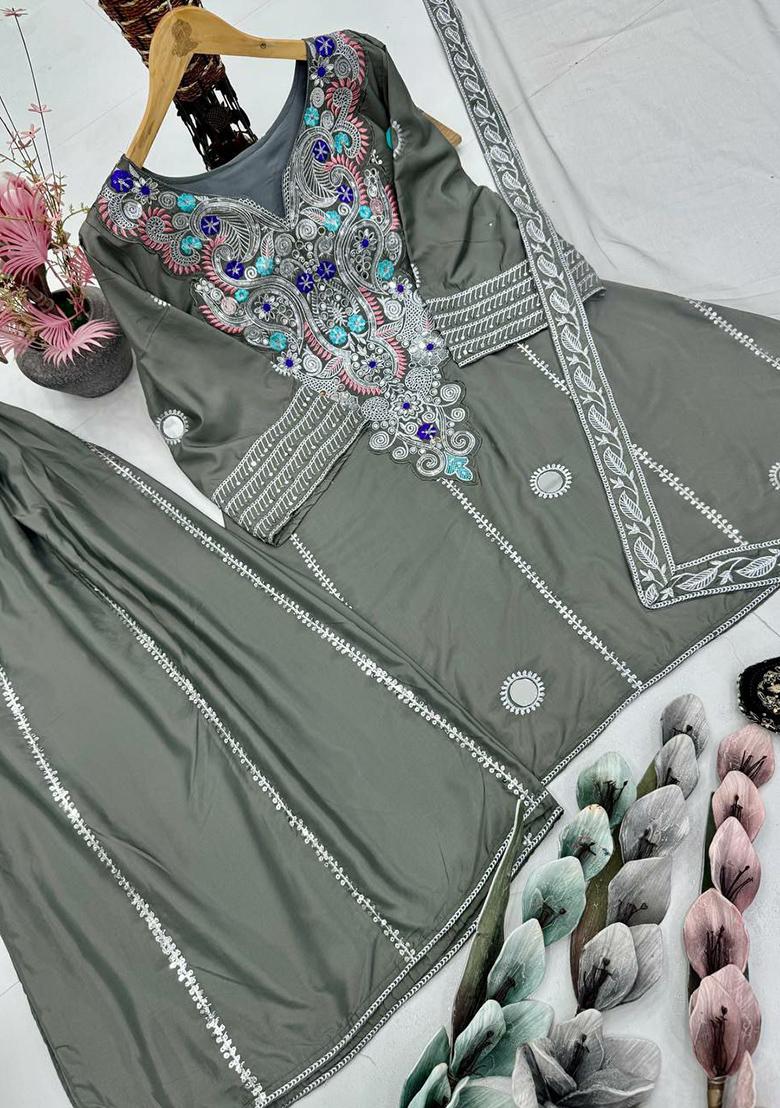 White Embroidery Blended Kurta Set - Indya