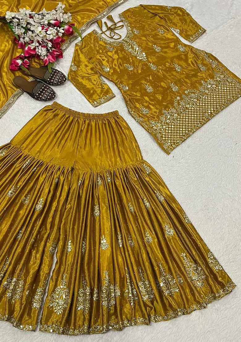 Yellow Embroidery Blended Kurta Set - Indya