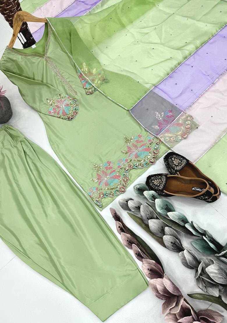 Green Embroidery Blended Kurta Set - Indya