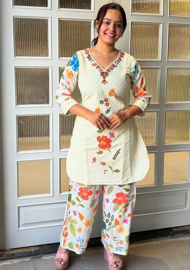 Off White Embroidery Blended Kurta Set - Indya