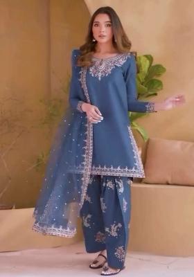 Blue Solid Blended Kurta Set