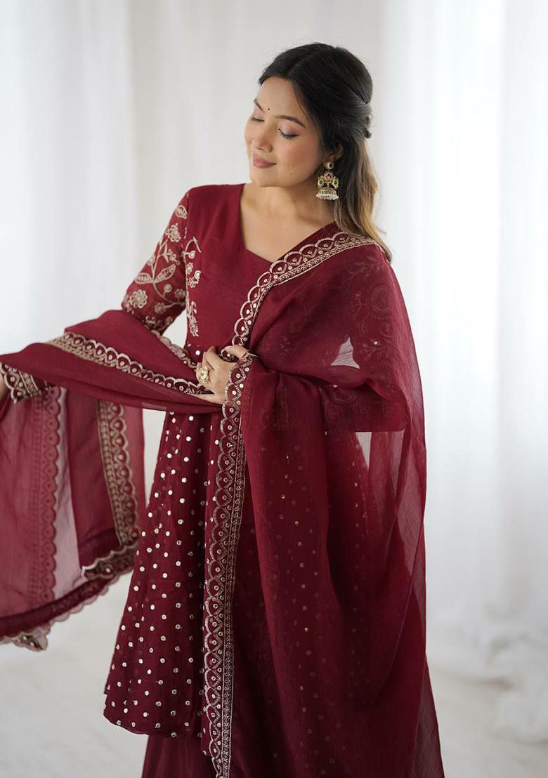 Maroon Embroidery Blended Kurta Set - Indya