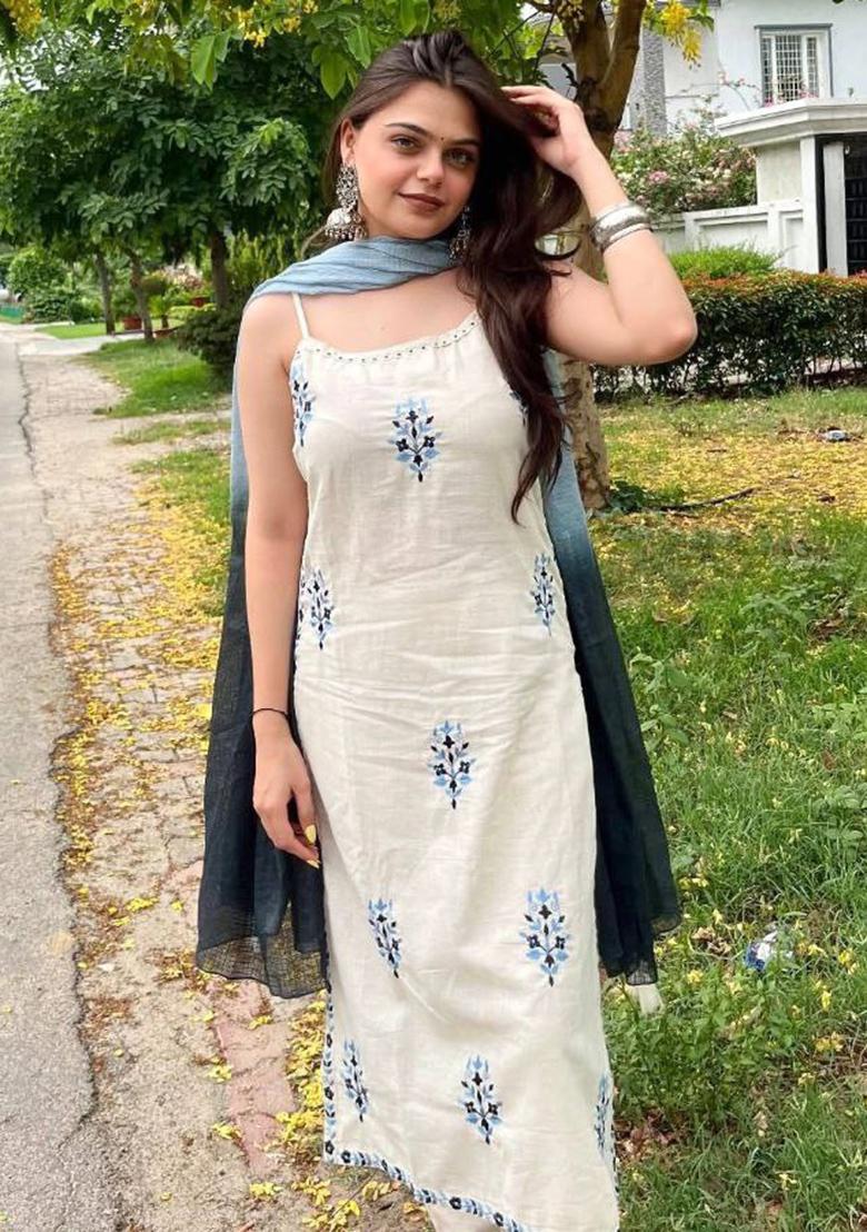 Off White Embroidery Blended Kurta Set - Indya