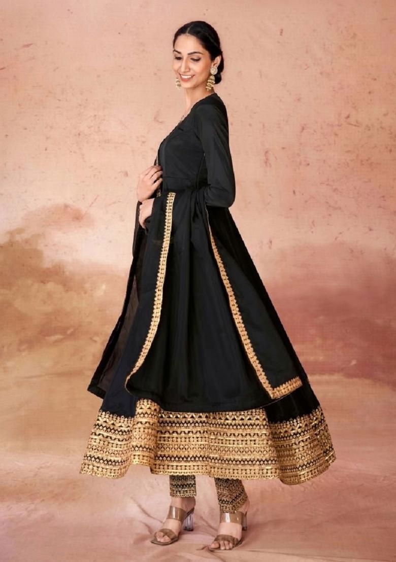 Black Embroidered Blended Kurta Set - Indya
