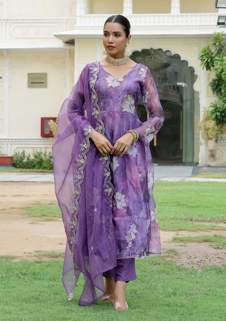 Purple Embroidered Organza Pakistani Suit Set - Indya