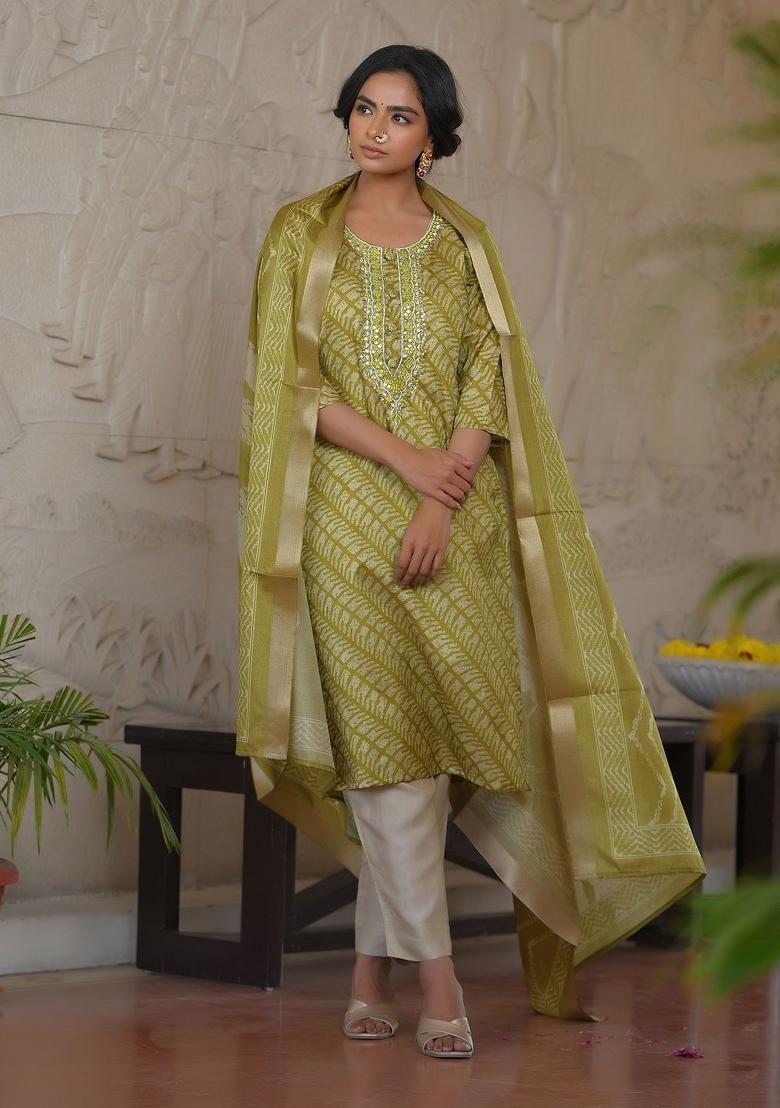 Green Mirror Work Silk Suit Set - Indya