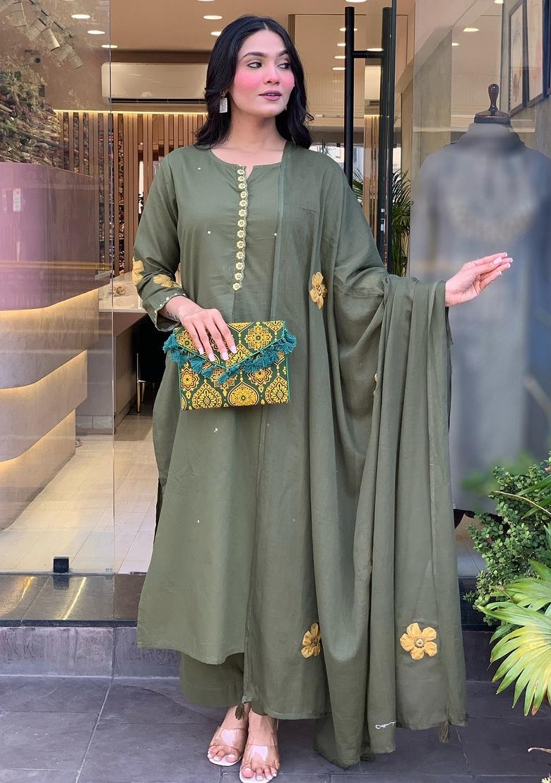 Mehendi Thread Work Chanderi Silk Kurta Set With Dupatta - Indya