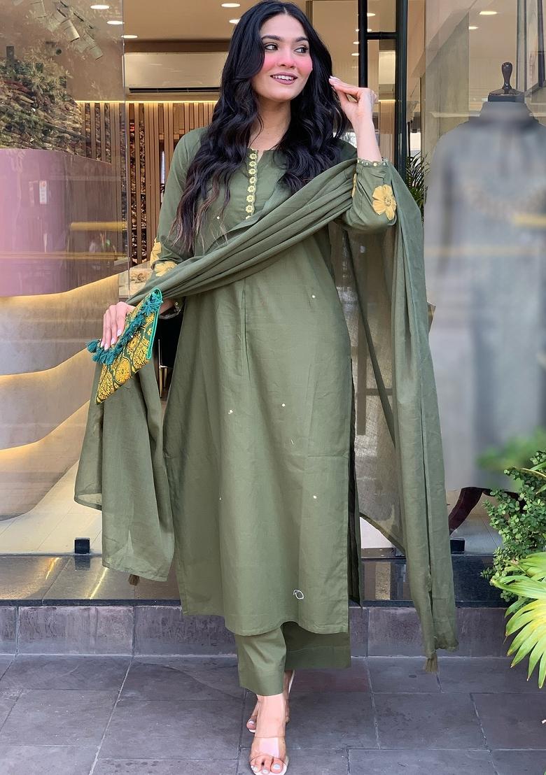 Mehendi Thread Work Chanderi Silk Kurta Set With Dupatta - Indya