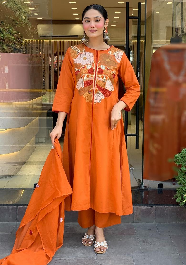 Orange Thread Work Chanderi Silk Kurta Set With Dupatta - Indya