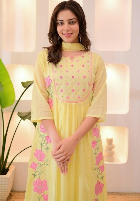 Yellow Thread Work Silk Blend Kurta Set With Dupatta