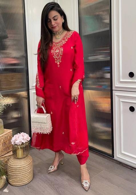 Red Embroidery Rayon Kurta Set
