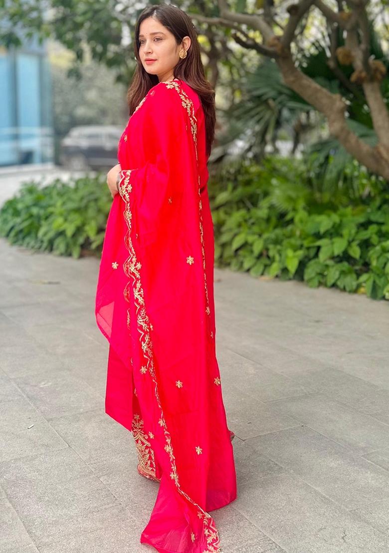 Pink Embroidered Silk Blend Kurta Set With Dupatta - Indya