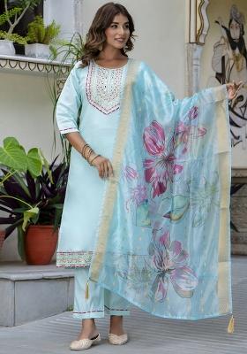 Sky Blue Embroidered Silk Blend Kurta Set With Dupatta