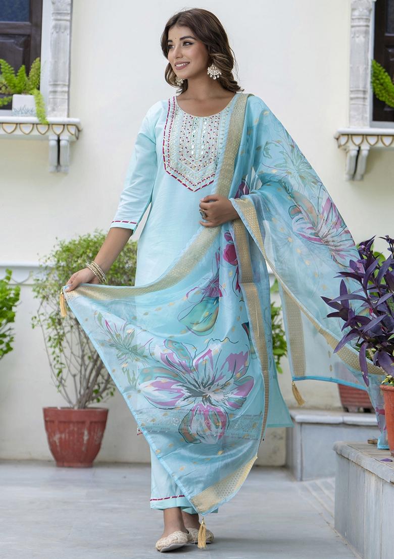 Sky Blue Embroidered Silk Blend Kurta Set With Dupatta - Indya