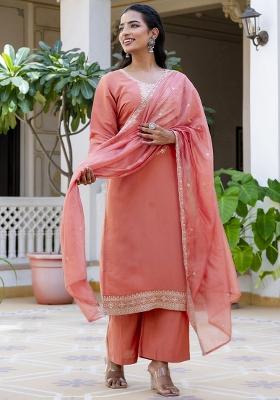 Peach Embroidered Silk Blend Kurta Set With Dupatta