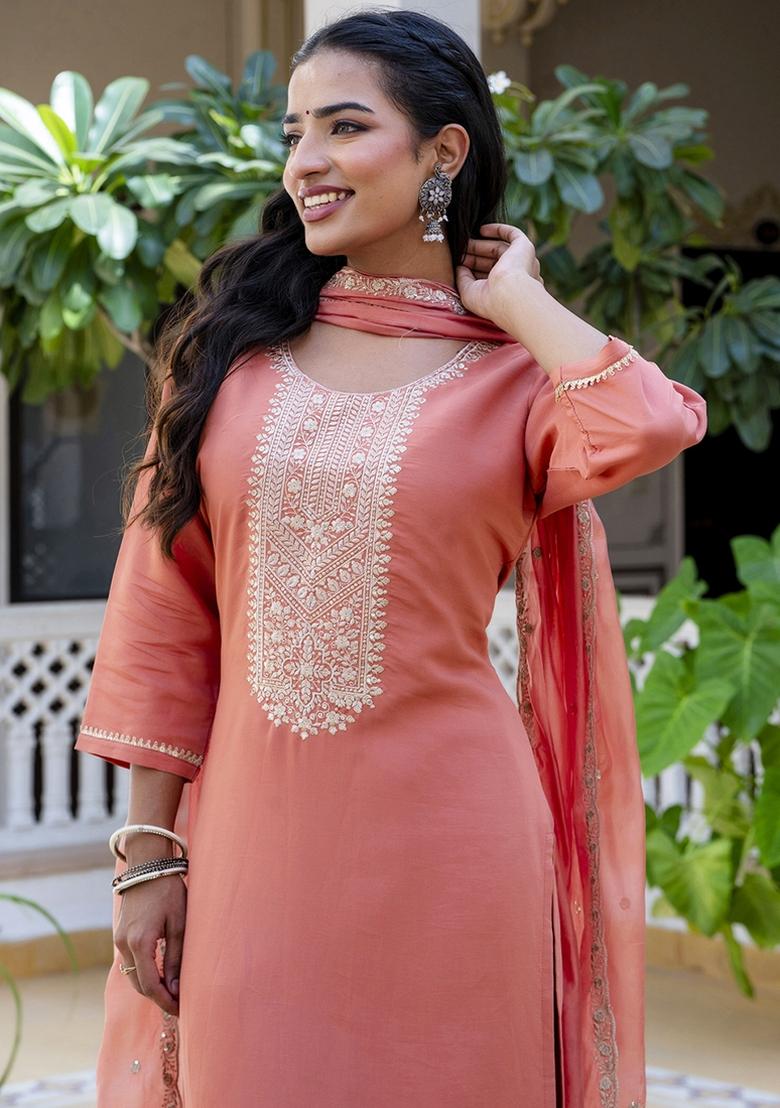 Peach Embroidered Silk Blend Kurta Set With Dupatta