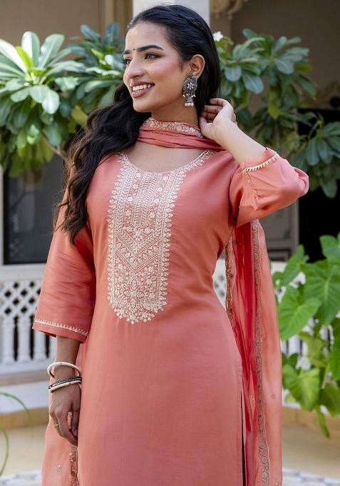 Peach Embroidered Silk Blend Kurta Set With Dupatta