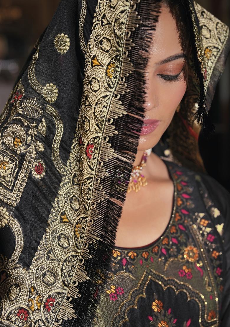 Black Embroidered Jacquard Silk Kurta Set With Dupatta - Indya