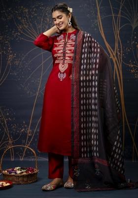 Maroon Embroidered Cotton Silk Blend Kurta Set With Dupatta
