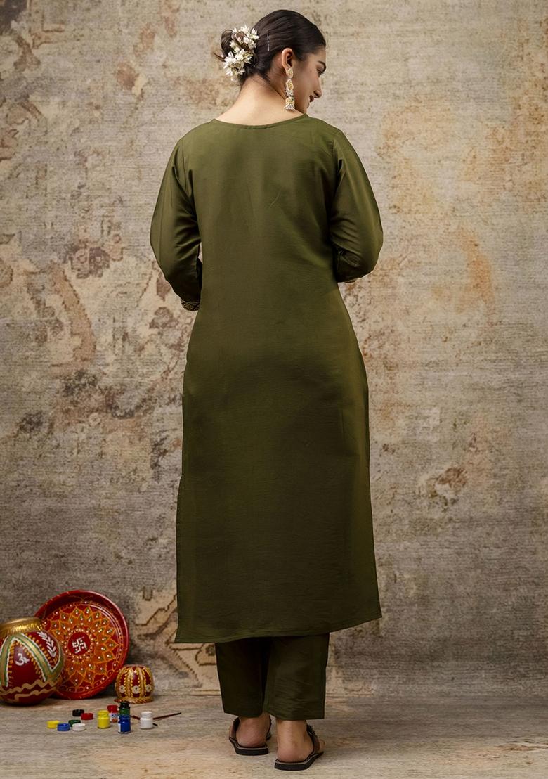 Mehendi Embroidered Silk Blend Kurta Set With Dupatta - Indya