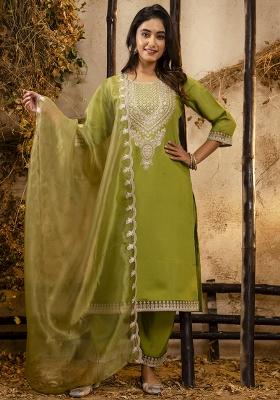 Olive Green Embroidered Silk Blend Kurta Set With Dupatta