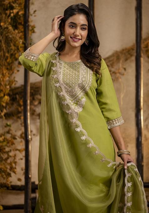 Olive Green Embroidered Silk Blend Kurta Set With Dupatta