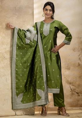 Mehendi Embroidered Cotton Blend Kurta Set With Dupatta