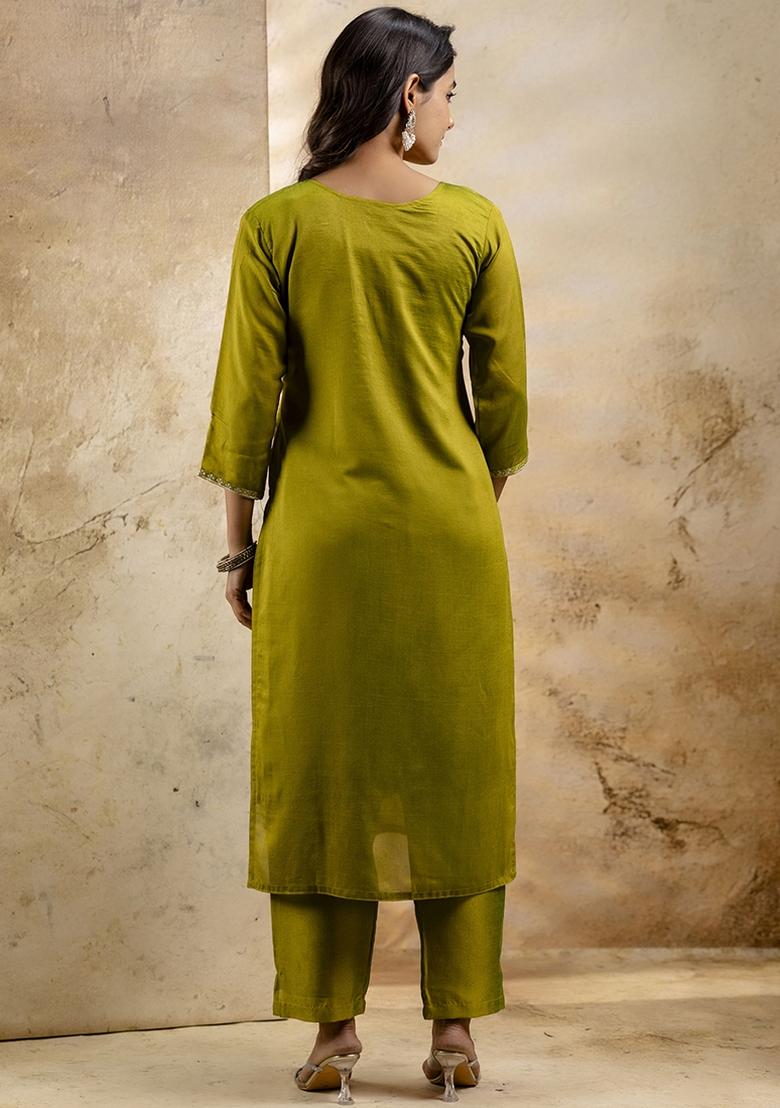 Mehendi Embroidered Silk Blend Kurta Set With Dupatta - Indya