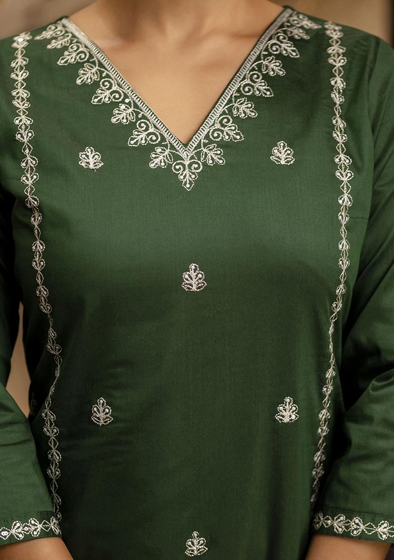 Dark Green Embroidered Silk Blend Kurta Set With Dupatta