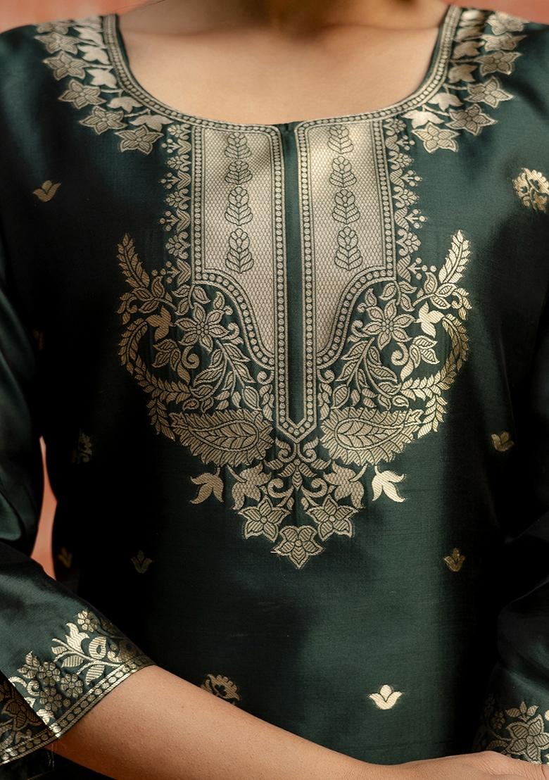 Dark Green Embroidered Cotton Silk Blend Kurta Set With Dupatta