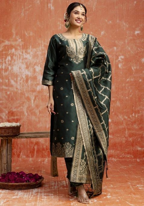 Dark Green Embroidered Cotton Silk Blend Kurta Set With Dupatta
