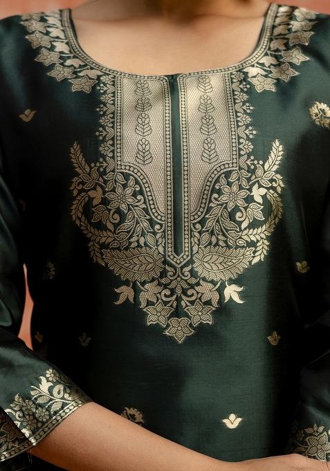 Dark Green Embroidered Cotton Silk Blend Kurta Set With Dupatta