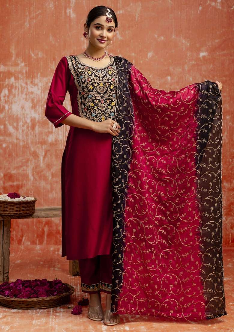 Red Embroidered Viscose Rayon Kurta Set With Dupatta - Indya