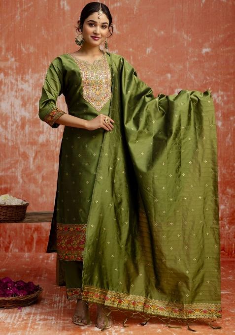 Mehendi Embroidered Cotton Silk Blend Kurta Set With Dupatta