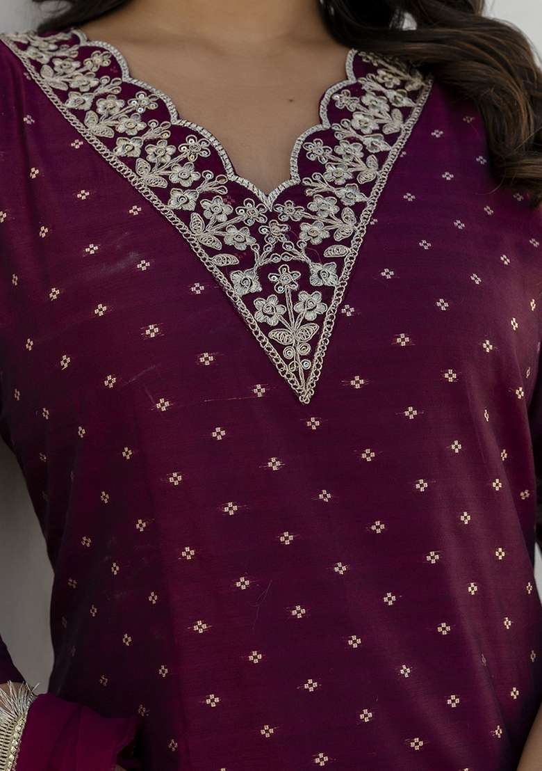 Wine Embroidered Chanderi Silk Kurta Set With Dupatta - Indya