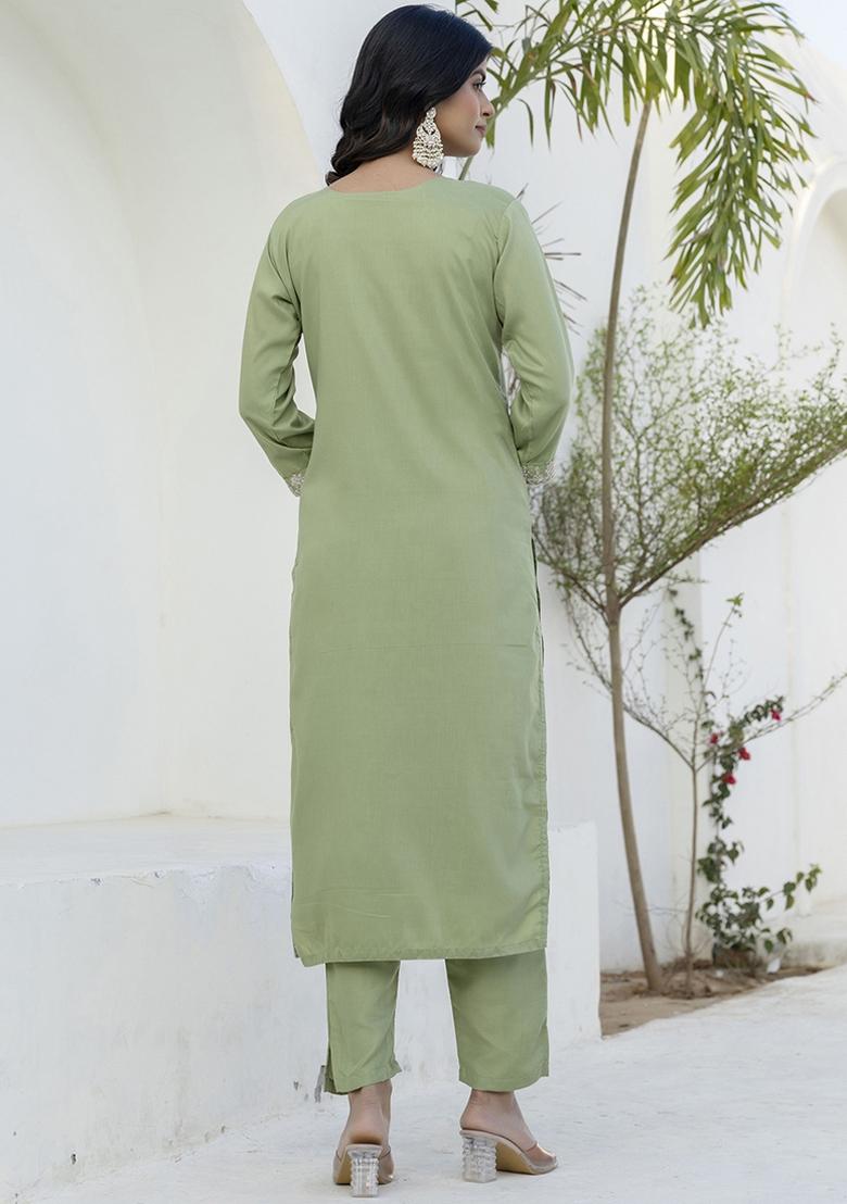Pista Embroidered Silk Blend Kurta Set With Dupatta